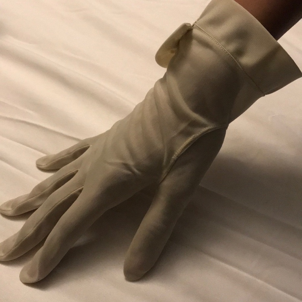 Vintage Nylon gloves!
